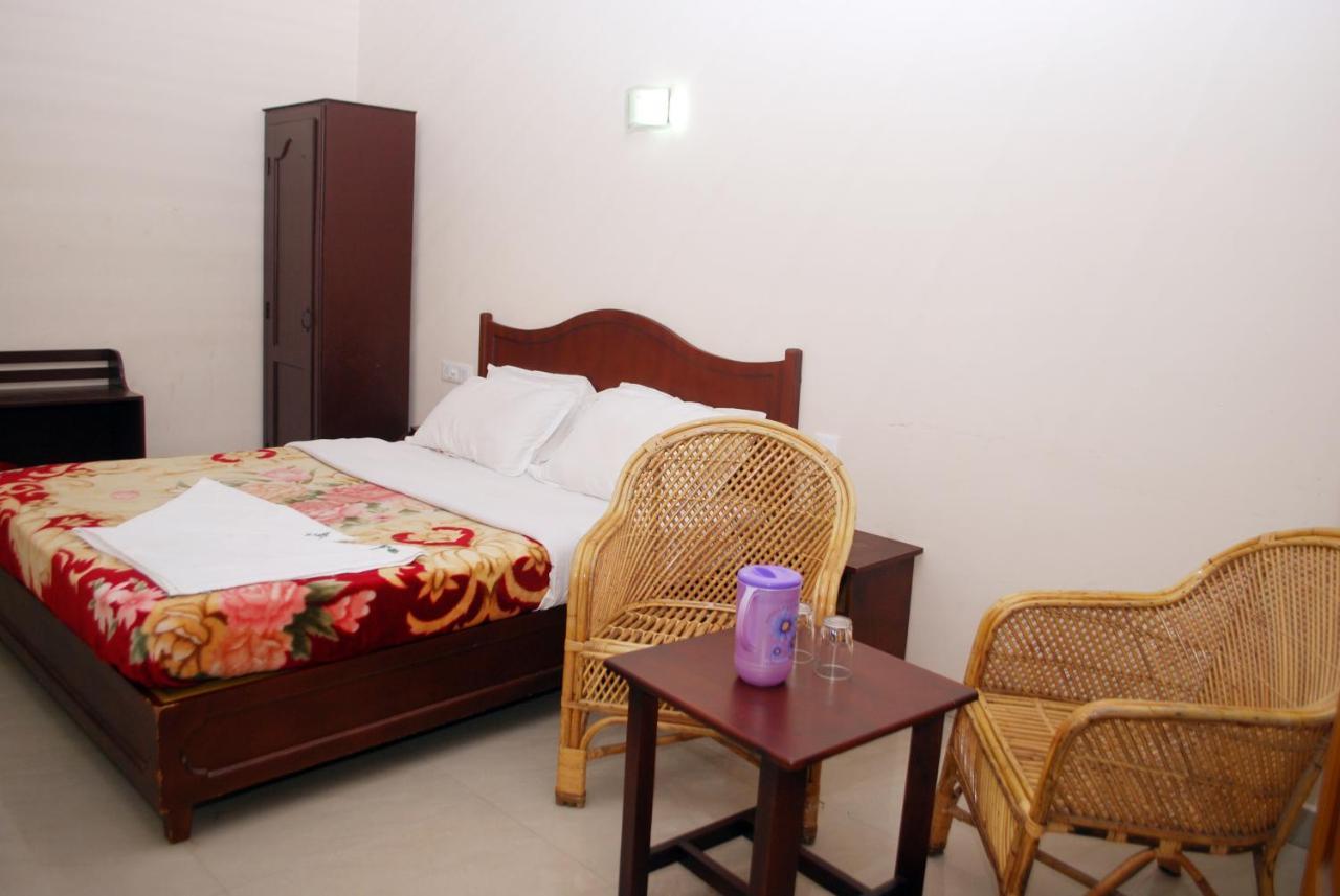 Jays Inn Munnar Esterno foto
