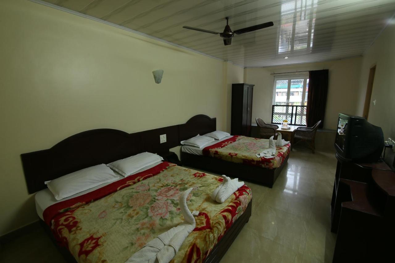 Jays Inn Munnar Esterno foto