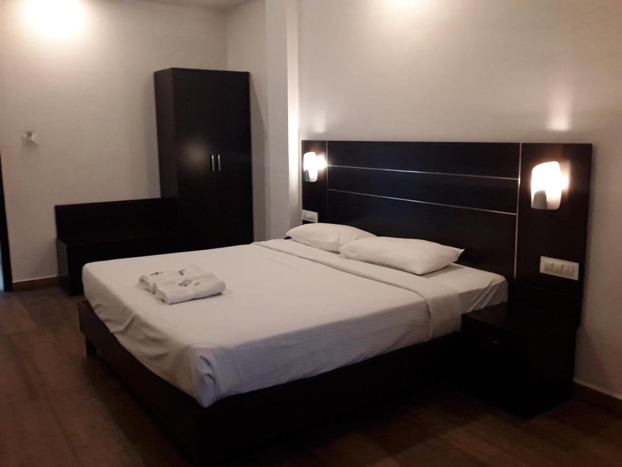 Jays Inn Munnar Esterno foto